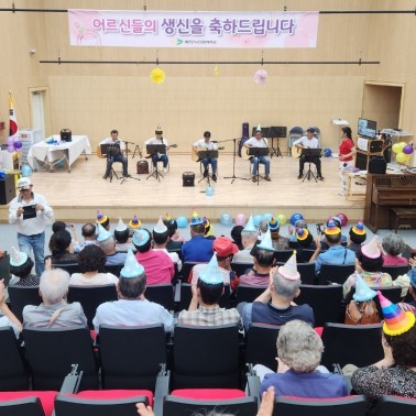 예노 시니어 프렌즈 봉사단 9월 …