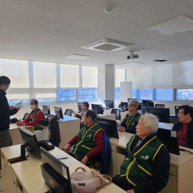 예노 프렌즈 시니어 봉사단 10월…